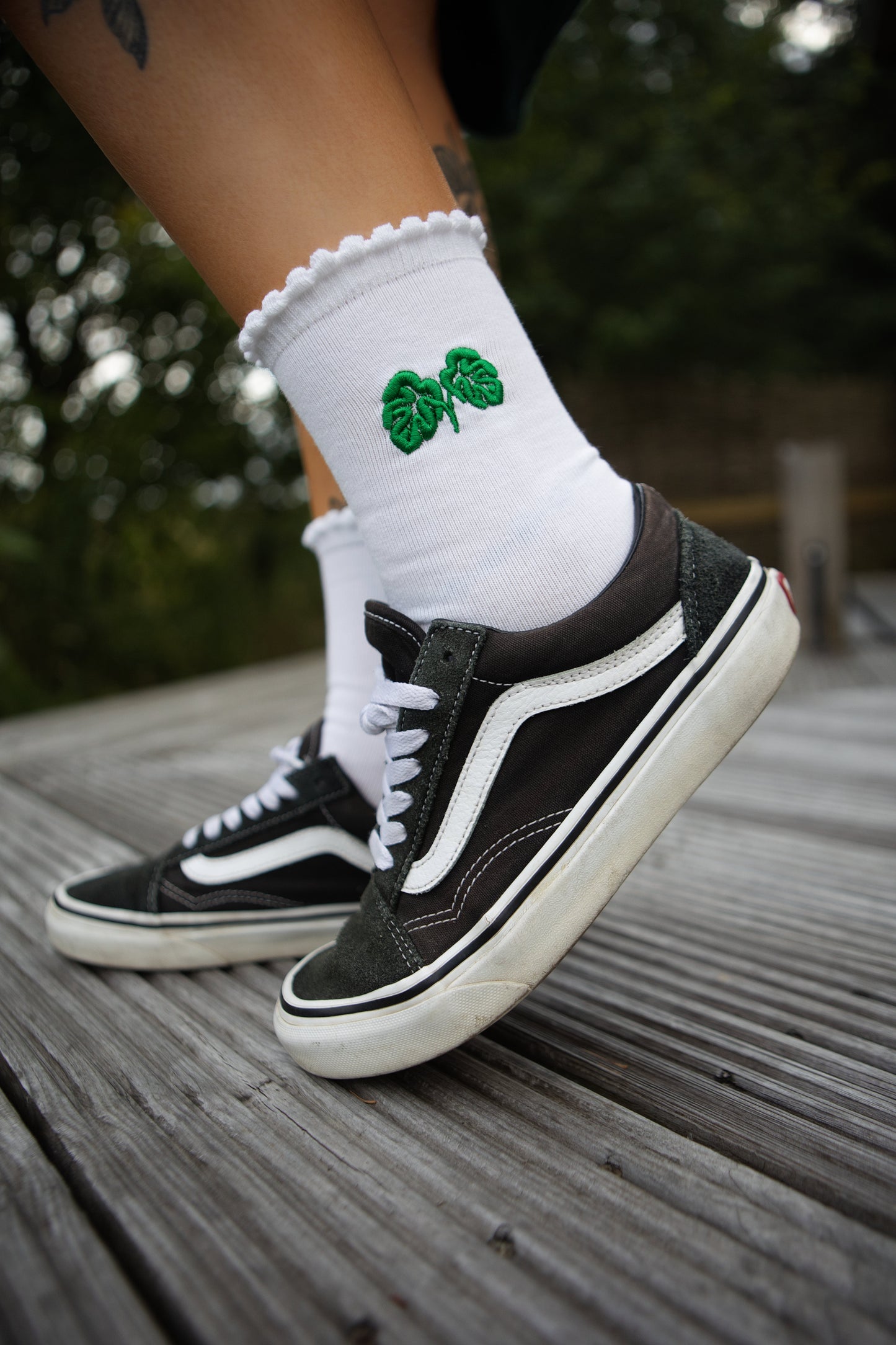 Monstera Socks