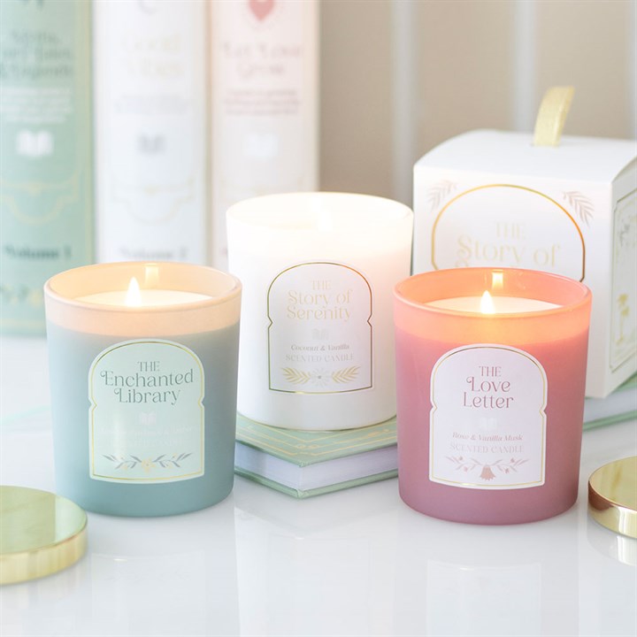 Bookish Candle – “The Love Letter” | Rose & Vanilla Musk, 27hr Burn