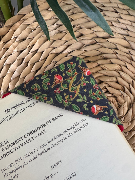 Personalised Christmas Robin Corner Bookmark