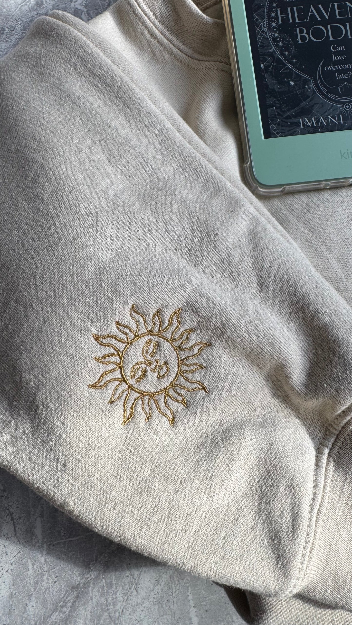 I Defy The Stars Tee/Sweatshirt?Hoodie