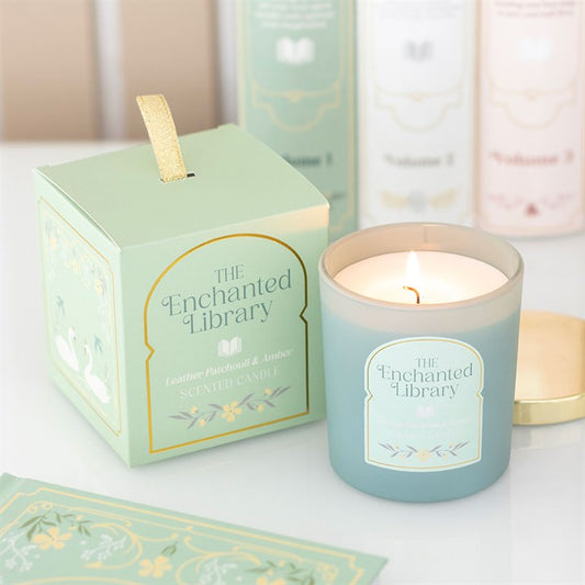 Bookish Candle – Leather, Patchouli & Amber | 27 Hour Burn Time
